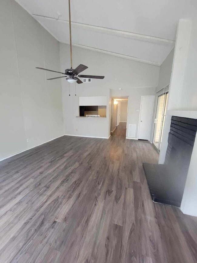 740 Sceptre Cir in Garland, TX - Building Photo - Building Photo