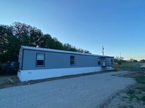 330 Live Oak Rd in Early, TX - Building Photo - Building Photo