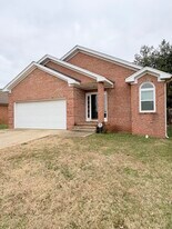 338 Catalpa Cir in Bowling Green, KY - Building Photo