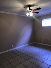 1924 Avenue H-Unit -14 in Nederland, TX - Building Photo - Building Photo