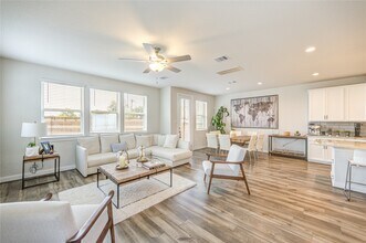 4210 Peaceful Pines Ln in Houston, TX - Building Photo - Building Photo