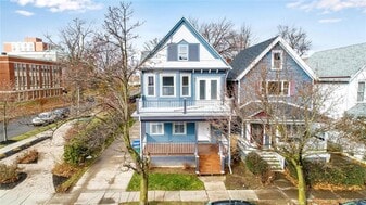 12 York St, Unit Lower