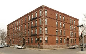 Ruggles Shawmut in Roxbury, MA - Foto de edificio - Building Photo