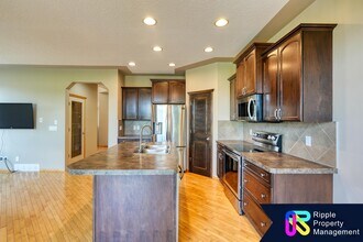 202 Tuscany Ravine Close NW in Calgary, AB - Building Photo - Building Photo