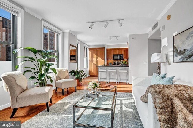 631 D St NW, Unit 533 in Washington, DC - Building Photo - Building Photo