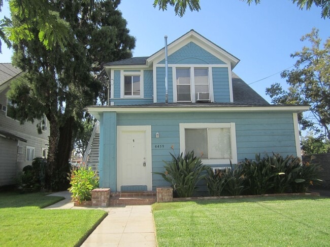 4459 Orange Grove Ave in Riverside, CA - Foto de edificio - Building Photo