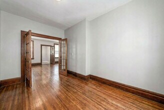 396 E Northwood Ave in Columbus, OH - Building Photo - Building Photo