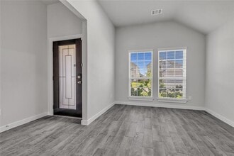 5614 Silverleaf Oak Ln in Houston, TX - Building Photo - Building Photo