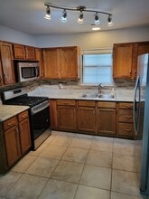 5222 N 20th St in St. Louis, MO - Foto de edificio - Building Photo