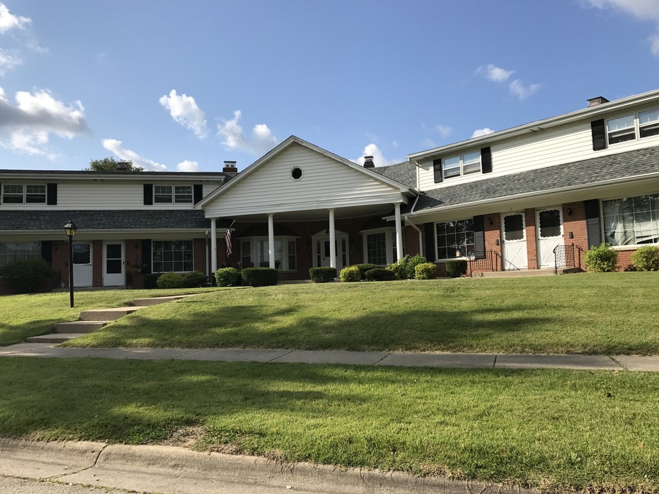 4436 Lori Dr in Rockford, IL - Foto de edificio