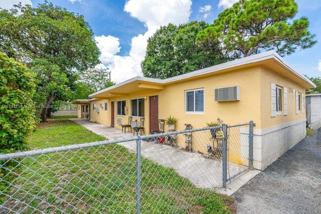 property at 1124 NW 2nd St