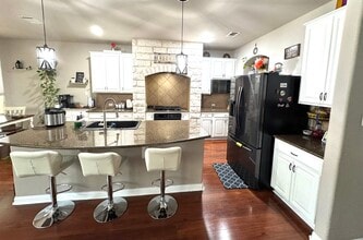 609 Arrowhead Trl in Cedar Park, TX - Building Photo - Building Photo