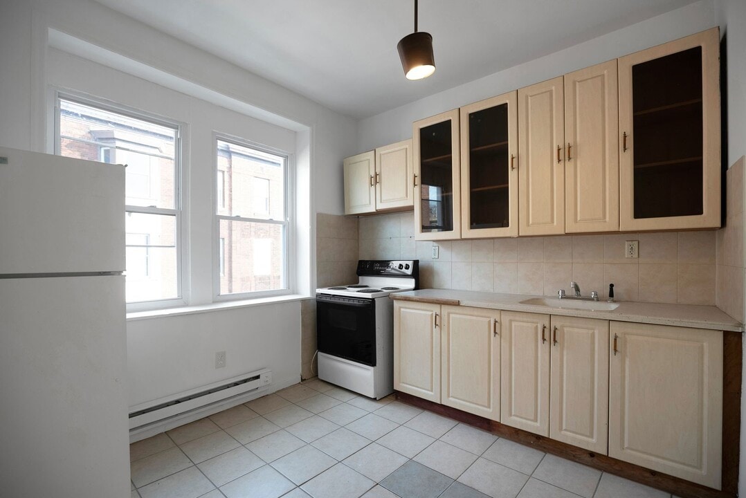 4467 Frankford Ave, Unit 2R in Philadelphia, PA - Building Photo