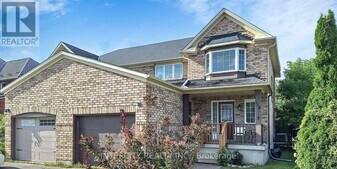 138 Tunbridge Rd in Barrie, ON - Building Photo