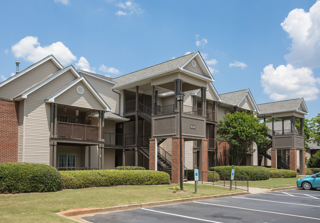 Huntington Chase Apartments