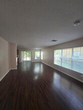 4615 Limerick Dr in Tampa, FL - Building Photo - Building Photo
