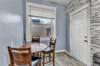 946 Main St in Buffalo, NY - Building Photo - Building Photo