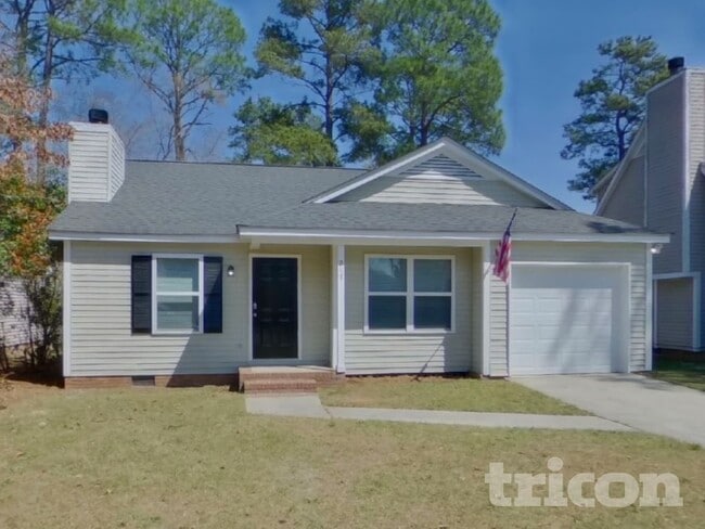 217 Westport Dr in Columbia, SC - Foto de edificio - Building Photo