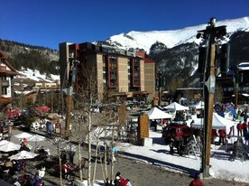 Mountain Plaza in Frisco, CO - Building Photo