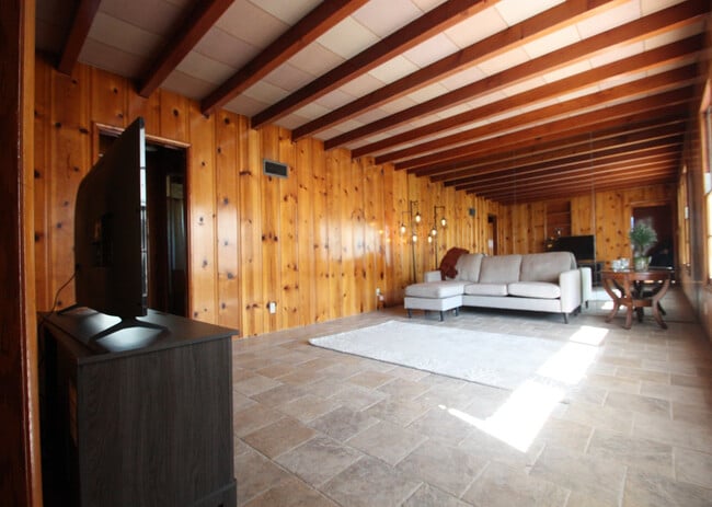 3716 Glendon Ave, Unit 3716 in Los Angeles, CA - Building Photo - Building Photo