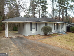 2146 Tilson Rd in Decatur, GA - Building Photo - Building Photo