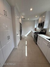 13 Wyckoff St in Deal, NJ - Building Photo - Building Photo