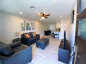 33 N Hobson in Mesa, AZ - Building Photo - Building Photo