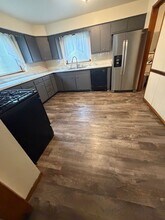 1441 Creek Ave in Aurora, IL - Building Photo - Building Photo