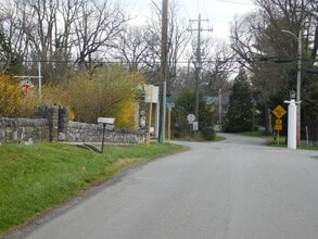 179 John Mosby Hwy in White Post, VA - Building Photo - Building Photo