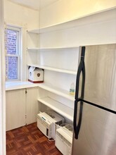 46 Aspinwall Ave in Brookline, MA - Building Photo - Building Photo
