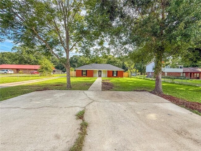 8530 Williams Dr in Irvington, AL - Building Photo - Building Photo