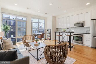 435 R St NW in Washington, DC - Foto de edificio - Building Photo