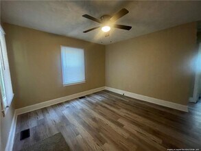 1106 Clark St in Fayetteville, NC - Building Photo - Building Photo