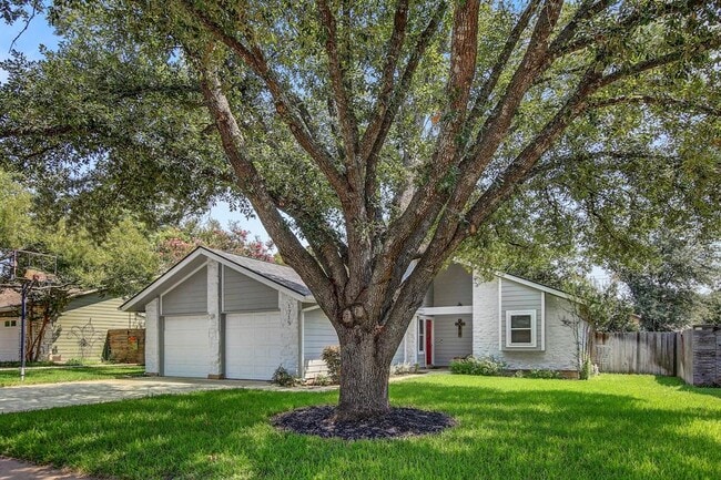 property at 1715 Foxfire Dr