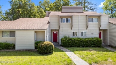 125 Pirates Rd in New Bern, NC - Building Photo - Building Photo