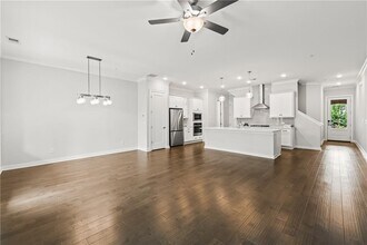 240 Walker Ave in Roswell, GA - Building Photo - Building Photo
