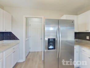 362 Park Ct N in La Vergne, TN - Building Photo - Building Photo