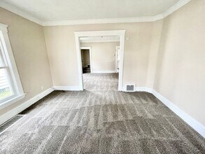 1730-1730 E 30th St in Lorain, OH - Building Photo - Building Photo