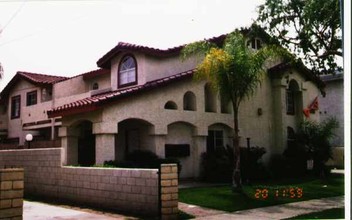 916 S Montebello Blvd in Montebello, CA - Building Photo - Building Photo