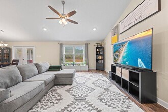 2784 Keats Dr in Crestview, FL - Building Photo - Building Photo