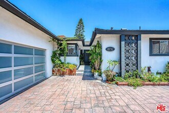 8732 Villanova Ave in Los Angeles, CA - Building Photo - Building Photo