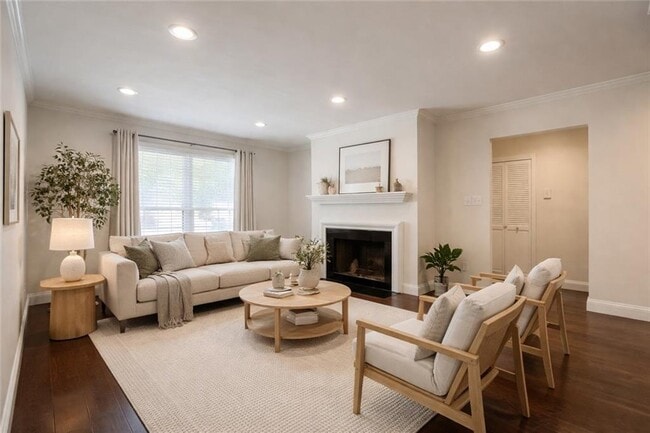 property at 138 Woodmere Square NW