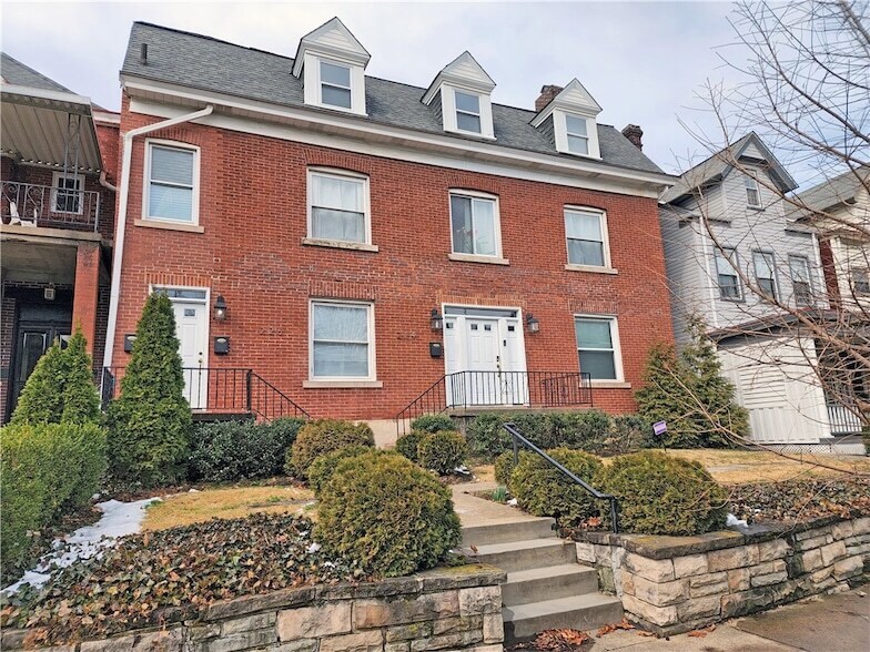 226 Pacific St, Unit 3 in McKeesport, PA - Building Photo