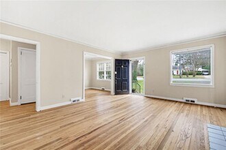 1911 N Decatur Rd in Atlanta, GA - Building Photo - Building Photo