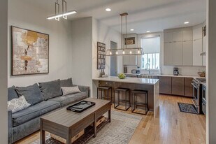 1120 Argyle Ave in Nashville, TN - Building Photo