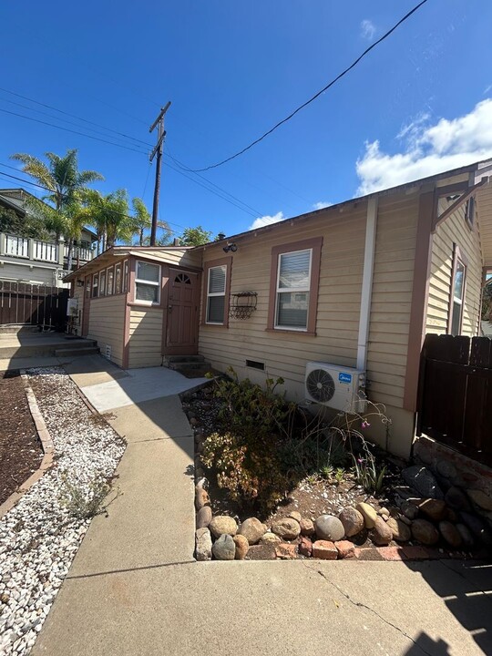 3753 Front St-Unit -3753 in San Diego, CA - Building Photo