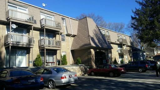 1701 Smith St in North Providence, RI - Building Photo