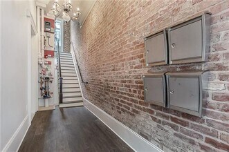 832 Lafayette St in New Orleans, LA - Foto de edificio - Building Photo