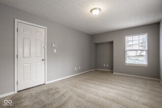 51 Steele Ln in Carmel, IN - Building Photo - Building Photo