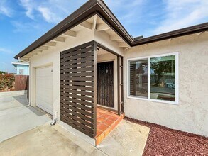 3134 Massasoit Ave in San Diego, CA - Building Photo - Building Photo
